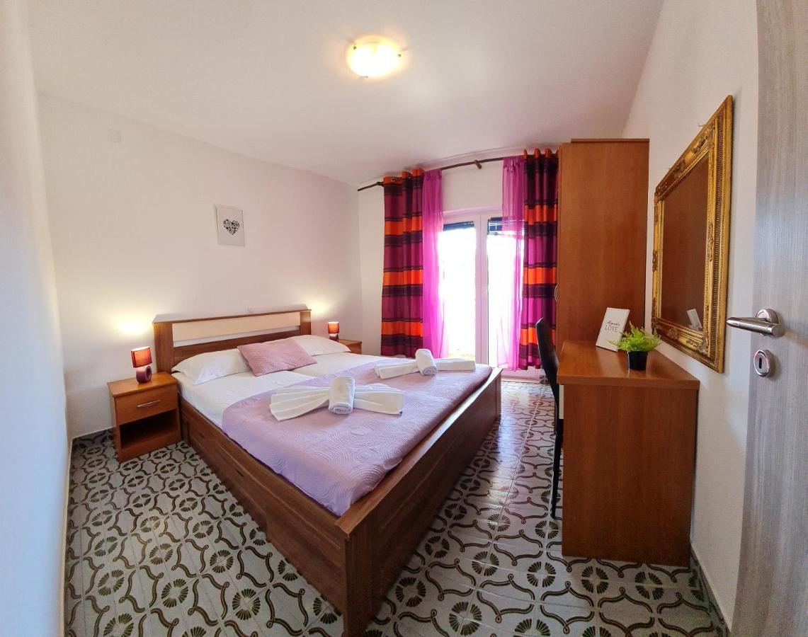 Apartments Dorotea Novalja Extérieur photo