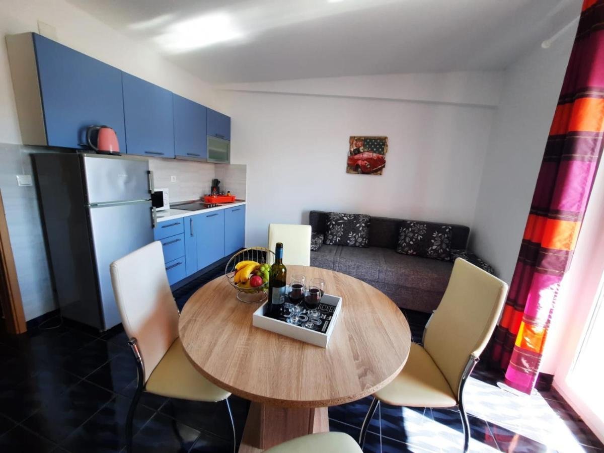Apartments Dorotea Novalja Extérieur photo