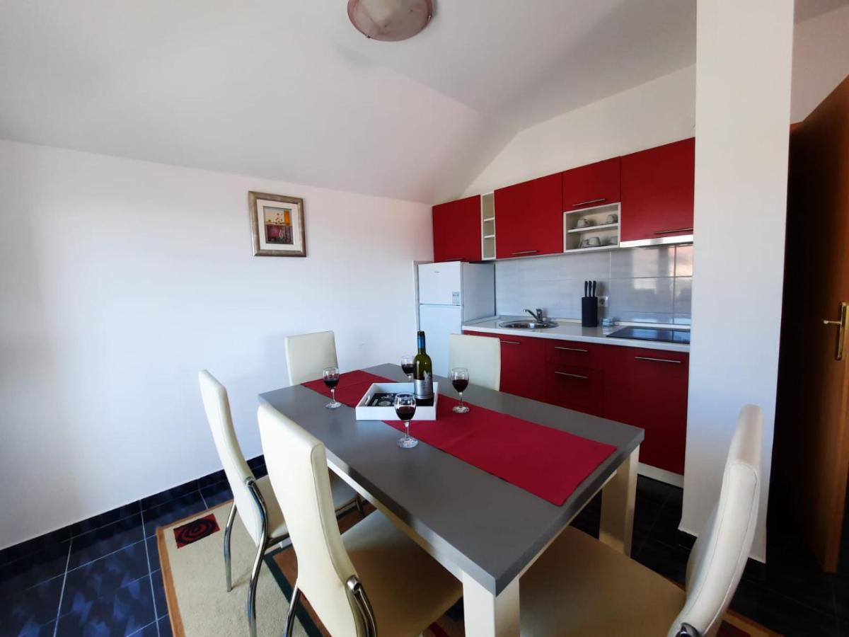 Apartments Dorotea Novalja Extérieur photo