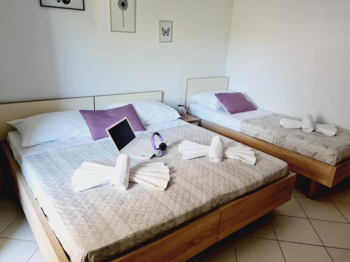 Apartments Dorotea Novalja Extérieur photo
